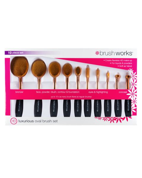 Brushworks Luxurious Oval Brush Set